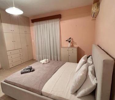 Xiropigado Apartment | Luxury Beach House Perfect For Vacations