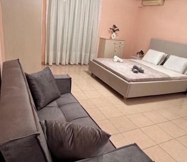 Xiropigado Apartment | Luxury Beach House Perfect For Vacations