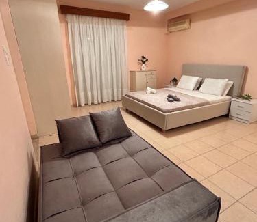 Xiropigado Apartment | Luxury Beach House Perfect For Vacations