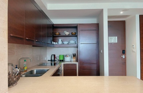Ngu Hanh Son Hotel | Luxury Beach Resort Apartments & Villas