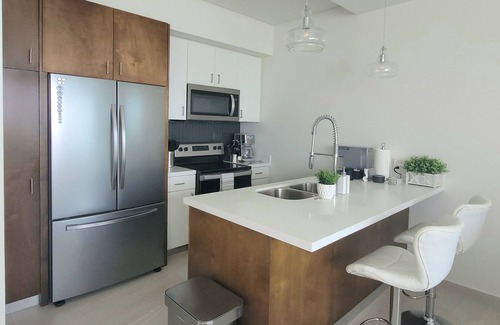 Primo Tapia Condo | Luxury Beachfront Condo in Rosarito with Pool & Jacuzzi