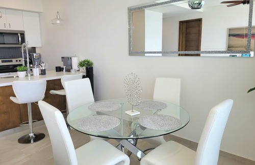 Primo Tapia Condo | Luxury Beachfront Condo in Rosarito with Pool & Jacuzzi