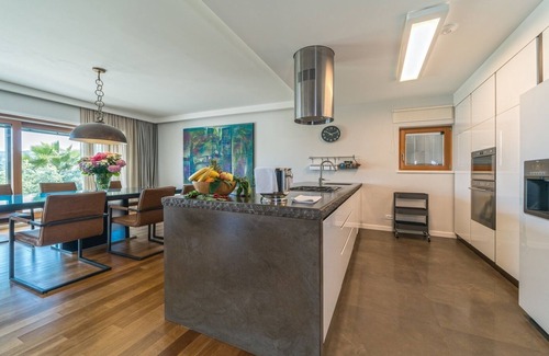 Seget Vranjica Villa | Luxury beachside villa Marija with pool - Eos Croatia