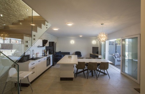 Vis Villa | Luxury Blue Villa Diamond with Private Pool Vis Island