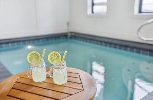 Sevierville House | Luxury Cabin W Indoor Pool, Hot Tub & Game Room
