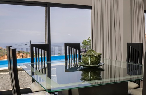 Estrela da Calheta Villa | Luxury Calheta Villa | Casa da Rosalina | 5 Bedrooms | Stunning Sea Views |.