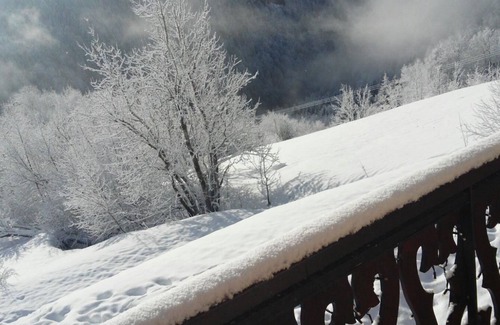Les Gets Ski Chalet | Luxury chalet for 12/14 guests, stunningly located above the village of Les Get