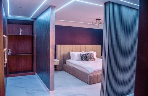 Wolverhampton Apartment | Luxury City Stay: 2-BR Penthouse