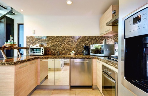 Gonzalo Guerrero Hotel | Luxury Condo Boutique