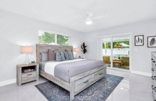 Delray Beach Villa | Luxury Designer Delray Beach. 10 Min to the Beach!
