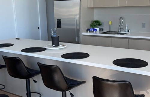 Vernon Apartment | Luxury DTLA Sky Rise with City View, 2 BDR, with Pool Table & Balcony