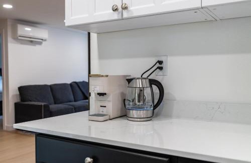 University Place Villa | Luxury Duplex Smart Toilet AC BBQ