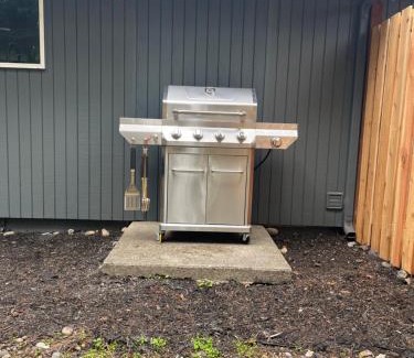 University Place Villa | Luxury Duplex Smart Toilet AC BBQ