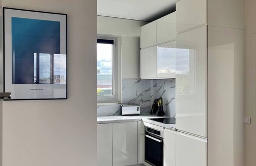 Boulogne-Billancourt Condo | Luxury Eiffel View High Tech Modern 2BR & 2 patio