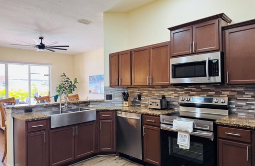 Sabal Harbour House | Luxury Escapes Home W/Heated Pool Near IMG & Siesta Key Beach