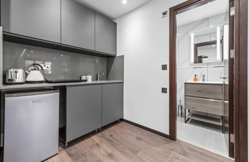 Golders Green Apartment | Luxury Flat in North West London