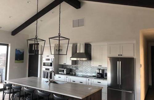 Burns House | Luxury Green Building Mountain Home