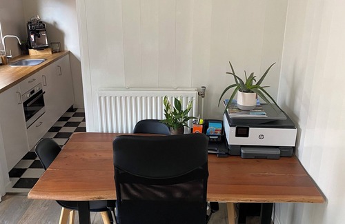 Huizen Apartment | Luxury guesthouse with sauna next to nature reserve heather or moorland