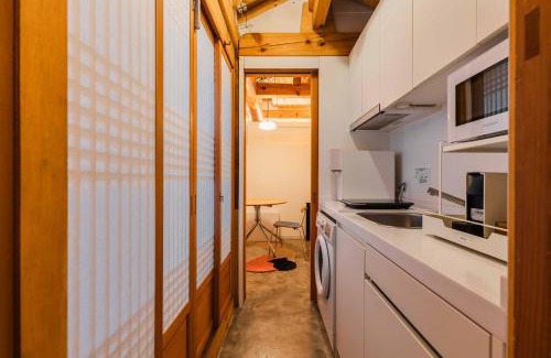 Seochon Apartment | Luxury Hanok Sohomiga