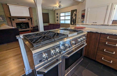 West Highland House | Luxury Highlands Condo w/Roof Top Deck