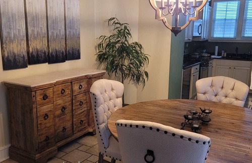 Knoxville House | Luxury Historic North Hills - 3 minutes from Downtown & UT