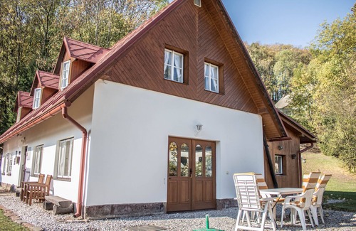 Dolni Lanov House | Luxury holiday home Czech Republic Sauna WiFi, close to Spindleruv Mlyn and Janske Lazne