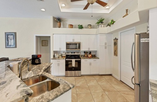 Englewood Villa | Luxury home 3 King suites,private setting, pool,1 mile to beach, weekly discount
