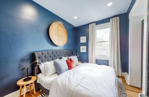 Phoenix Hill House | Luxury Home Close to Nulu Downtown 4th w Kings