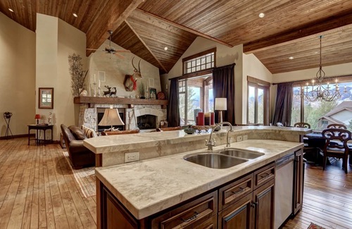 Park Meadows House | Luxury Home, Full Mountain Views, 5 Minutes to Historic Main St, Skiing, Golf