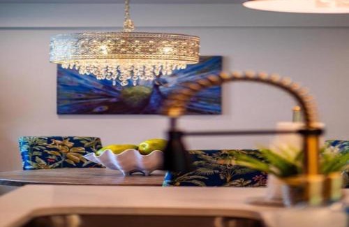 Detroit - Shoreway House | Luxury Home in the Heart of Gordon Square