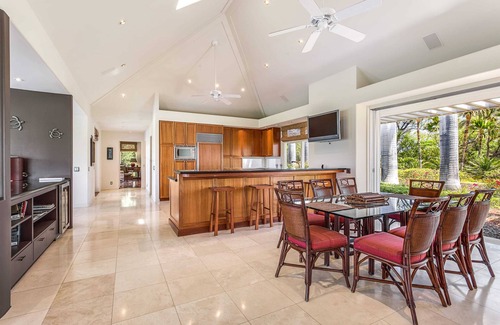 Kamuela Villa | Luxury Home Ocean View Private Infinity Pool