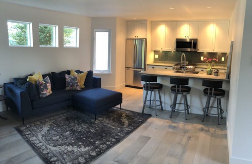 Coquitlam House | 'Luxury Home - Private Access/Private Area
