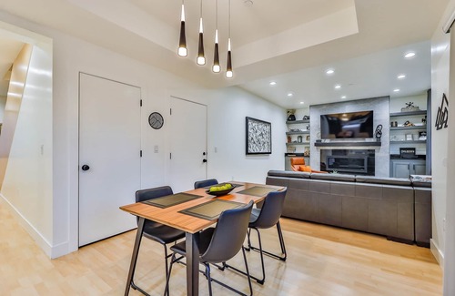Sugar House House | Luxury home w/Mountain Views near Hiking, Mtn biking, Downtown, and City Parks
