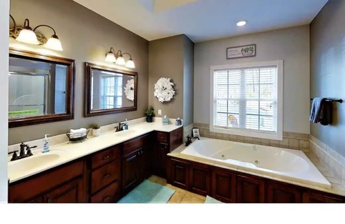 Monterey House | Luxury Home with 3 Bed, 3.5 bath, fireplace on 4 ac