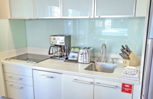 Midtown East Hotel | Luxury Hotel Room in the heart of Midtown New York City