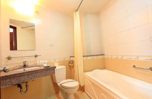 Hang Trong Hotel | Luxury Hotel