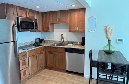 Fort Myers River District Apartment | Luxury in the sky