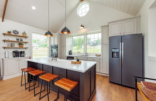 Waterfront Greens House | Luxury Lake Stay w/Pool, Deck & Game Room