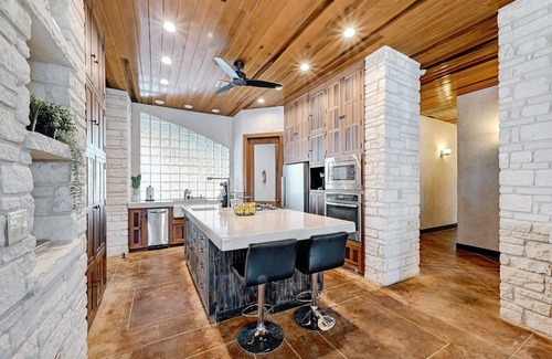 Circle J Ranch Lakeside House | Luxury Lakefront Escape on Lake Travis