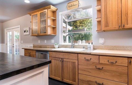 Blaine House | Luxury, large family oceanside community home on Birch Bay with beach access