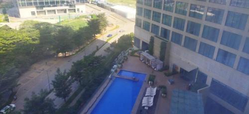 Bengaluru Apartment | Luxury Leela Residence Studio, near Bangalore airport, manyatta tech park attached to Leela Hotel