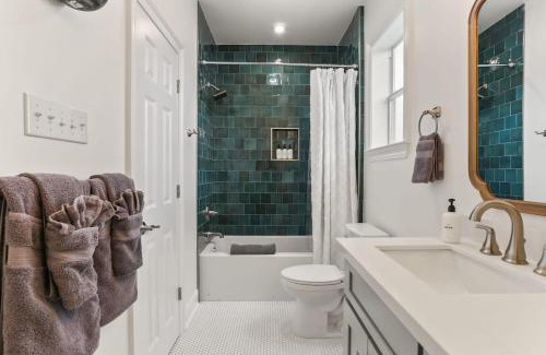 Mid-City House | Luxury New 3BD Home with Parking and Private Yard