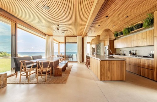 Playa Negra House | Luxury oceanfront villa, infinity pool + housekeeping & concierge included.