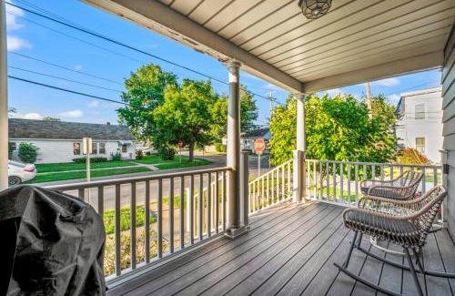 Saratoga Springs House | Luxury on Lincoln Home by Saratoga Stays