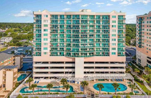 Ash Condo | Luxury Penthouse 4BR Condo - Great for Families!