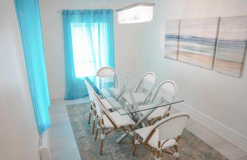 Atlantic City Apartment | Luxury Penthouse -3 Blocks to Boardwalk, Outlets, & Casinos - Near AtlantiCare