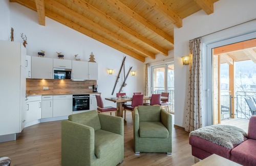 Werfenweng Apartment | Luxury penthouse with idyllic mountain views