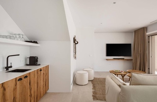Apokoronas Villa | Luxury & Relaxation Retreat Villa