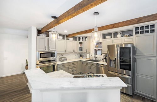 Jay House | Luxury Retreat, Views, Near Whiteface, Lake Placid