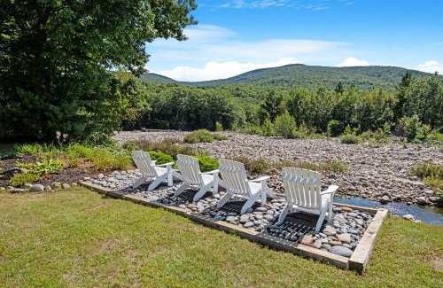 North Woodstock House | Luxury Riverfront Retreat Hot Tub, Game Room, Gym